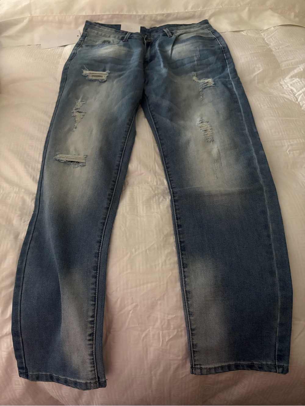 SHEIN Light Blue Distressed Relaxed Men’s Jeans